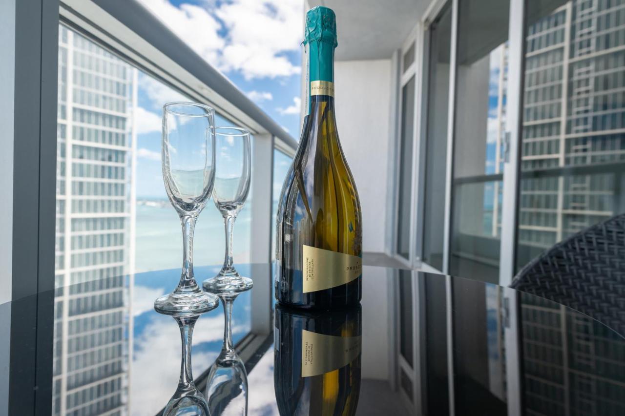 Icon Brickell-29Th Floor Ocean Views-Free Spa Miami Dış mekan fotoğraf